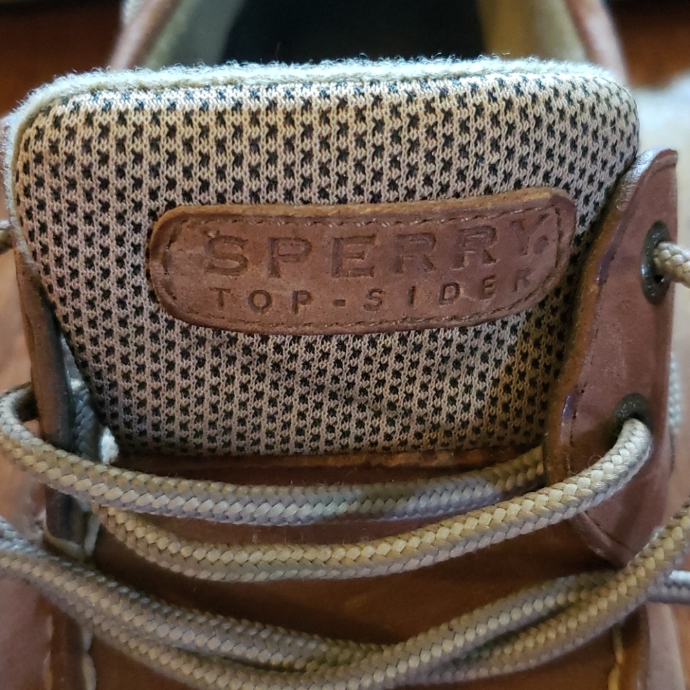 Sperry - Picture 4 of 5